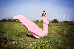 Outdoor Farm Maternity Session