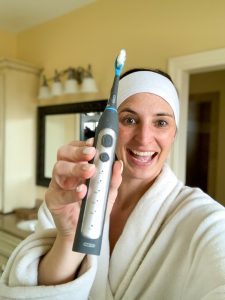 cariPro Ultrasonic Electric Toothbrush teeth cleaning
